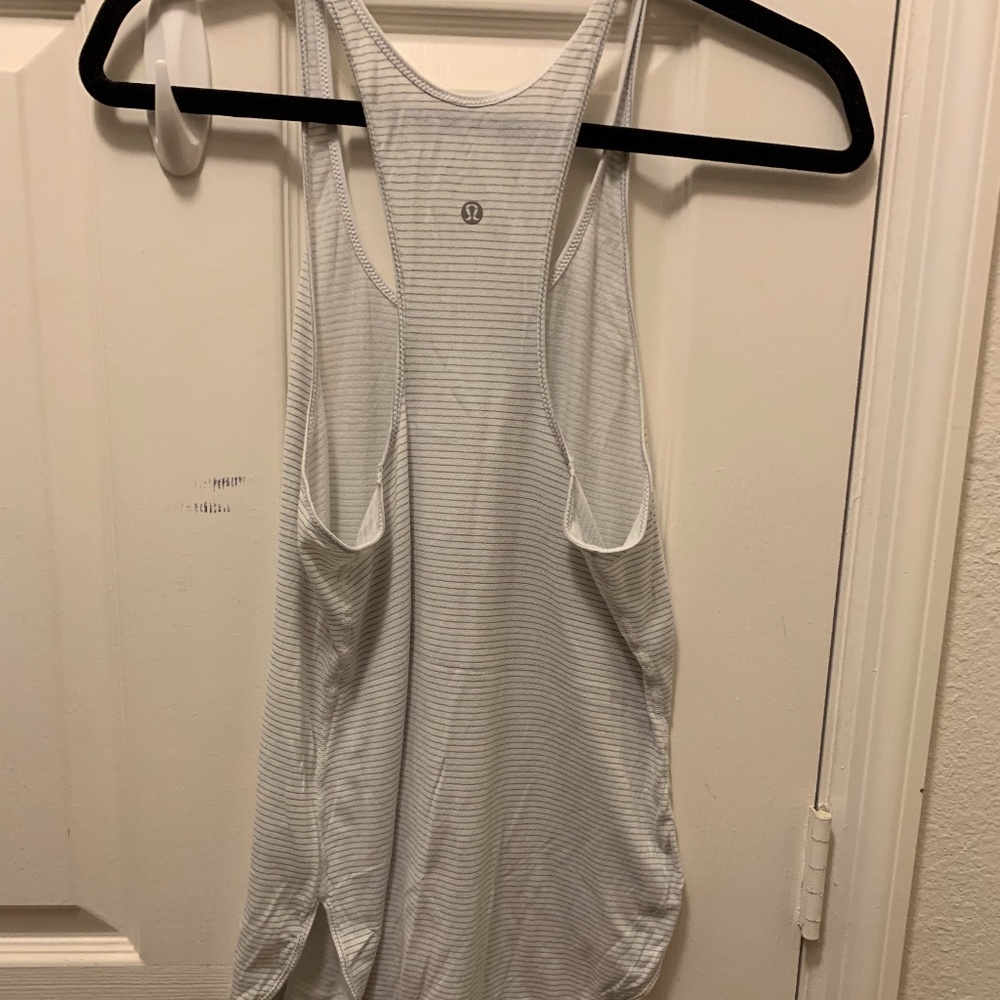 Lululemon Workout Top - Picture 2 of 2